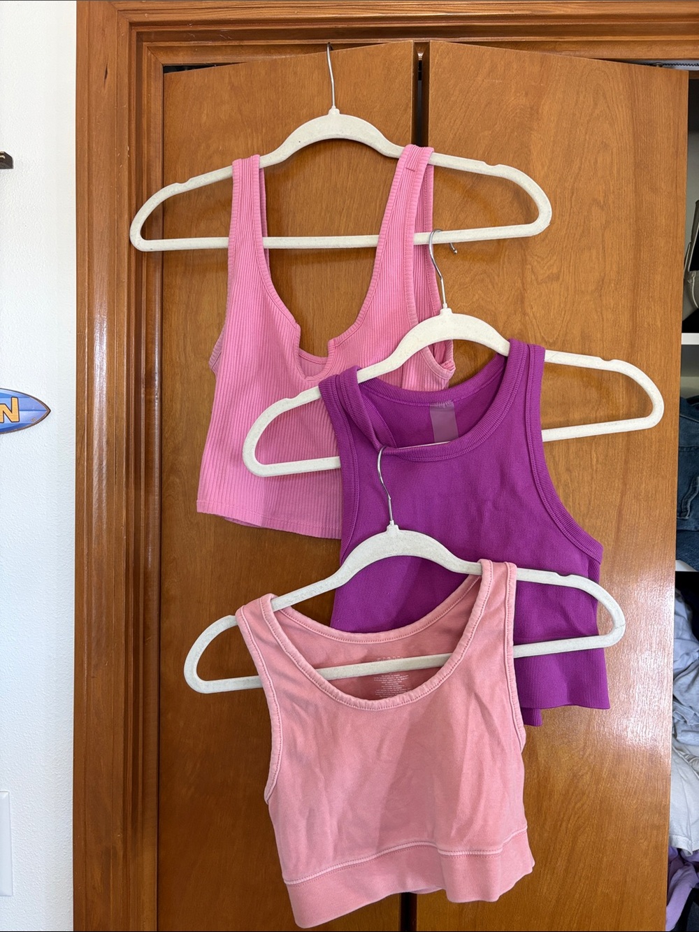 Women’s pink tank tops S/M